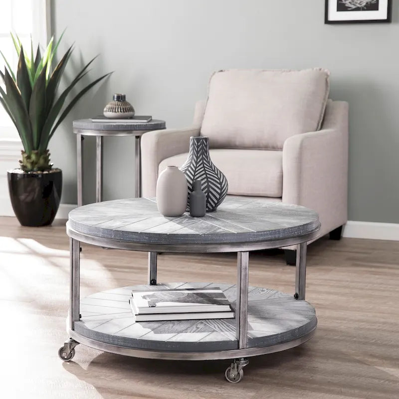Table basse ronde rustique industrielle SEI Furniture Kenya en bois avec étagère