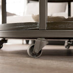 Table basse ronde rustique industrielle SEI Furniture Kenya en bois avec étagère